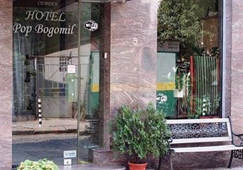 Hostel Pop Bogomil Sofia Extérieur photo